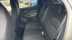 Nissan Juke 1.0 DiG-T N-Connecta 5dr Petrol Hatchback